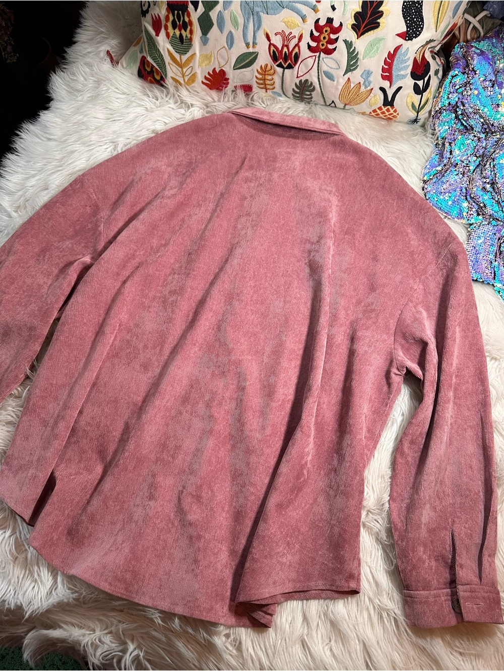 Shein Curve • Muted Rose Pink Lightweight Corduroy Button Up Shirt - Picture 4 of 9